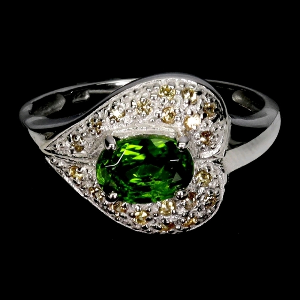 925 Sterling Silver Ring Sz 6.75 with Natural Chrome Diopside & Yellow Sapphire